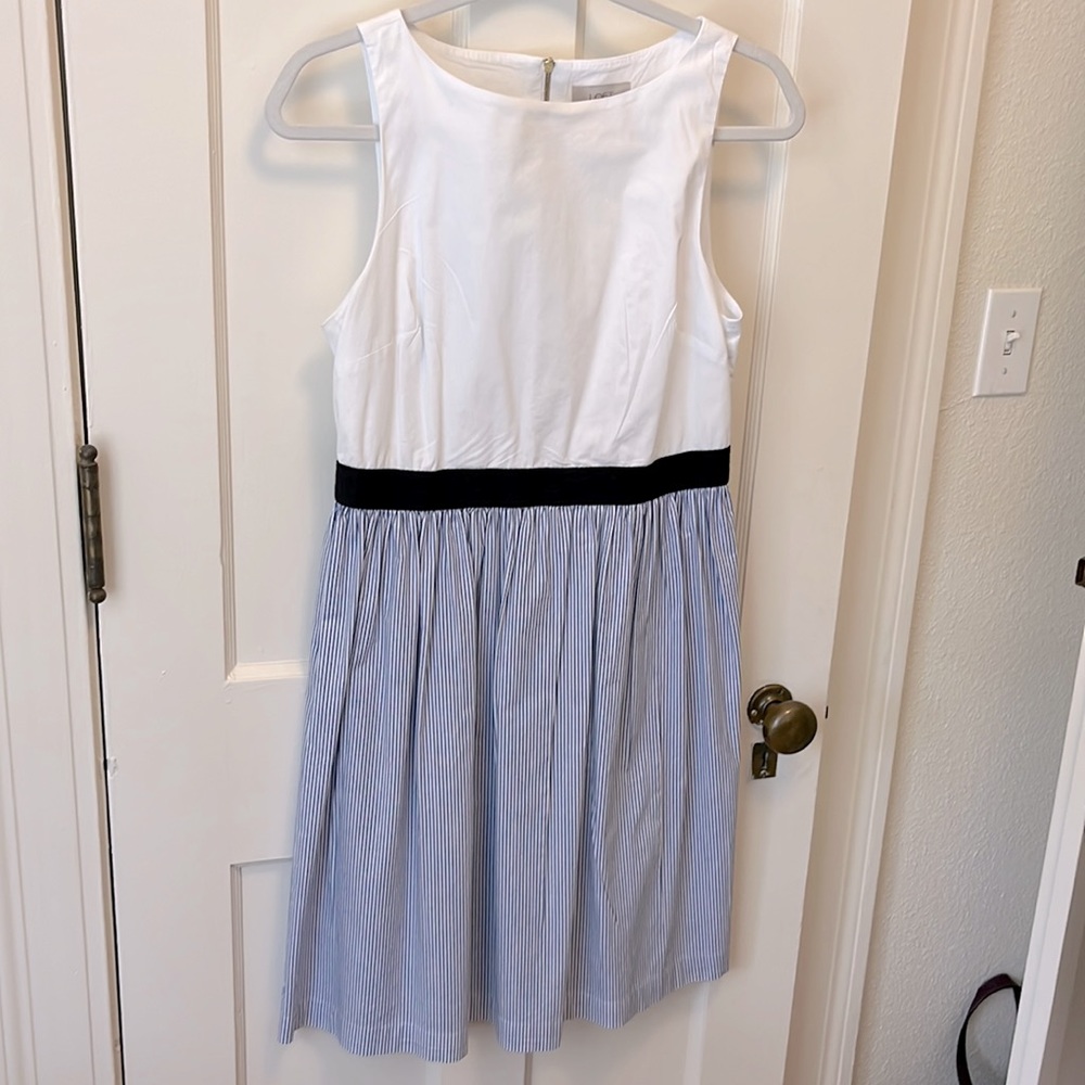 Adorable Blue, White, and Navy Mixed-Media Dress from Loft Outlet, Size 6